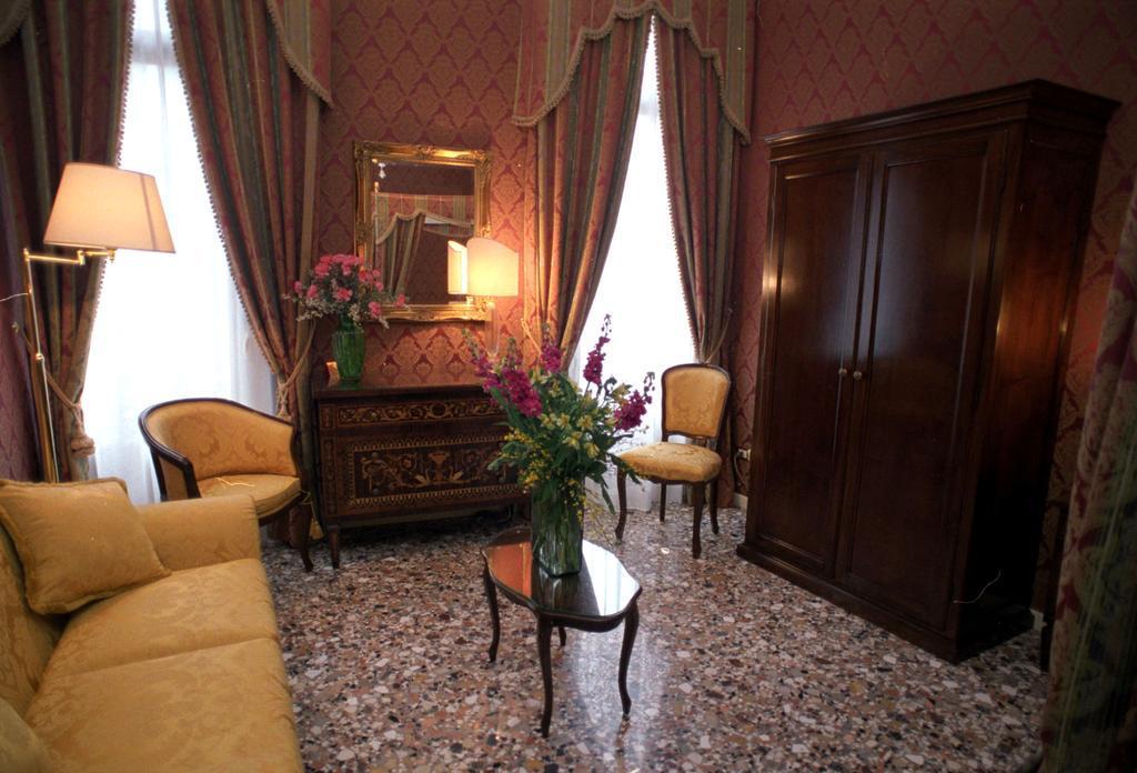 Casa Pisani Canal Venesia Bagian luar foto