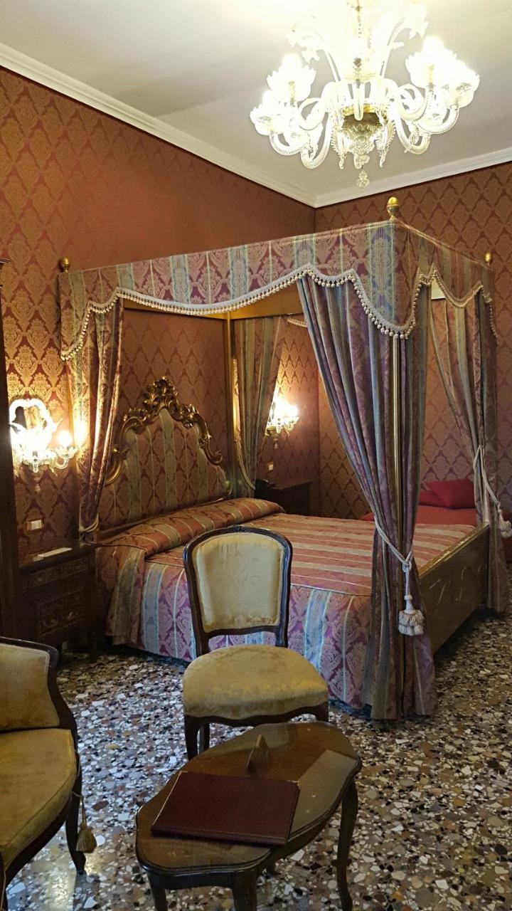 Casa Pisani Canal Venesia Bagian luar foto